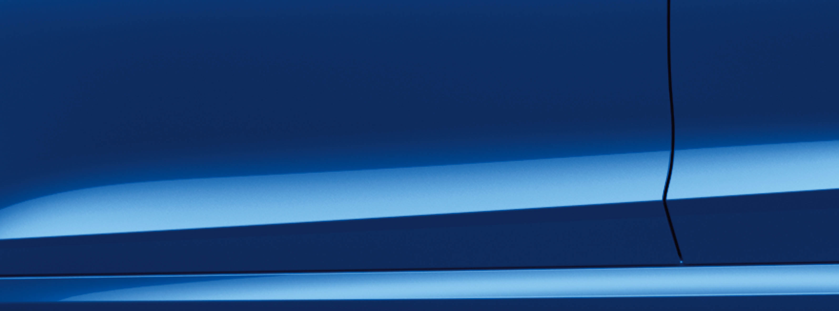 Race blue metallic 8X8X